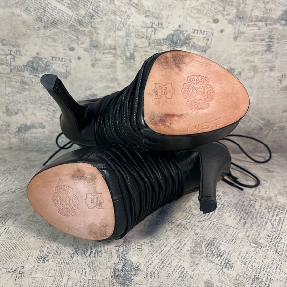 Zigi NY Suspend 6" Stiletto Heel Black Leather Platform Booties - Picture 9 of 15